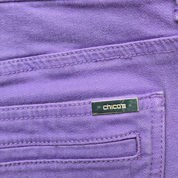 So Slimming by Chico's Women's 0.5 (XS/Size 6) Dark Lavender Cropped Denim Jeans - Picture 7 of 16